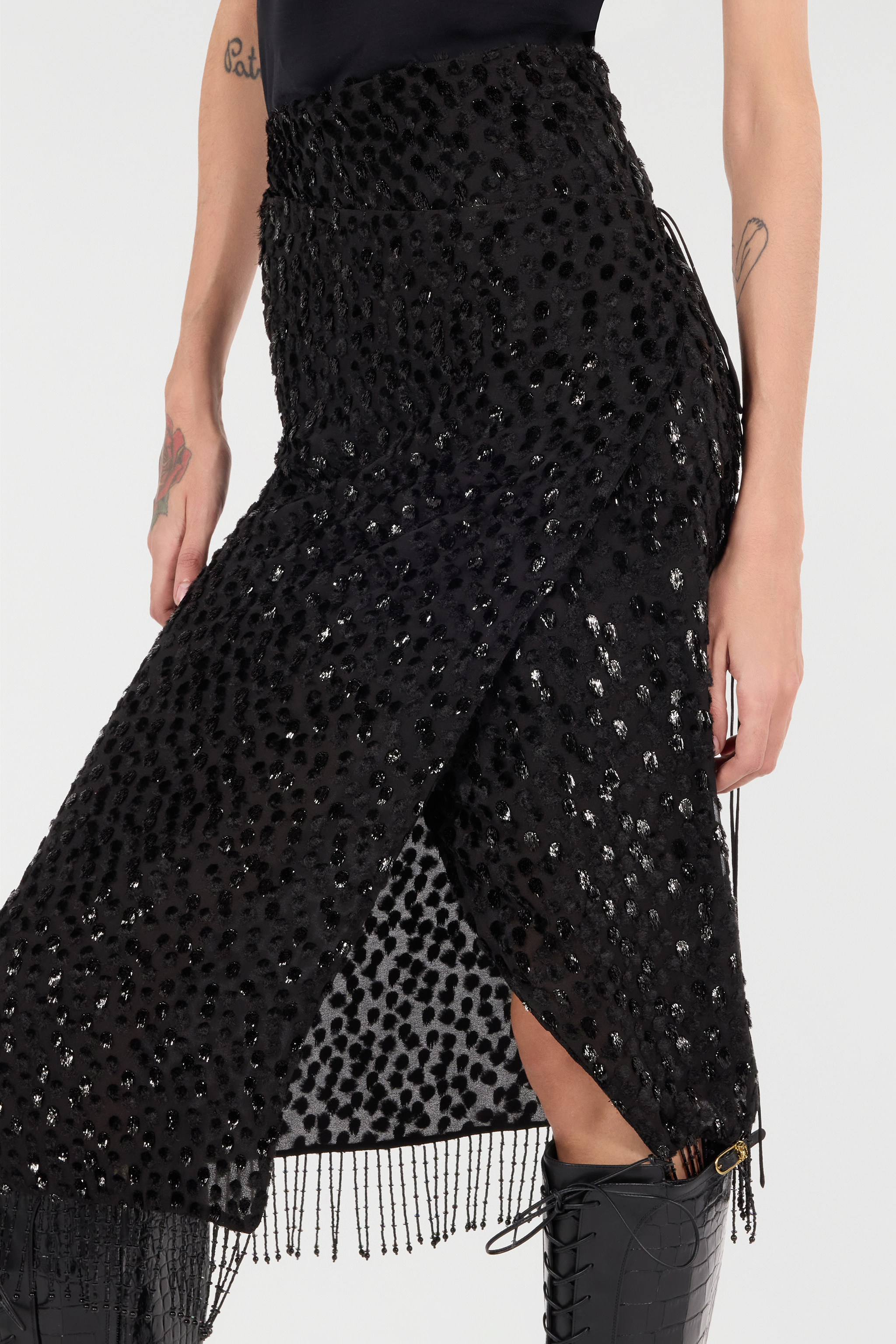 Shop Roberto Cavalli Rock Mit Perlen Am Saum In Black