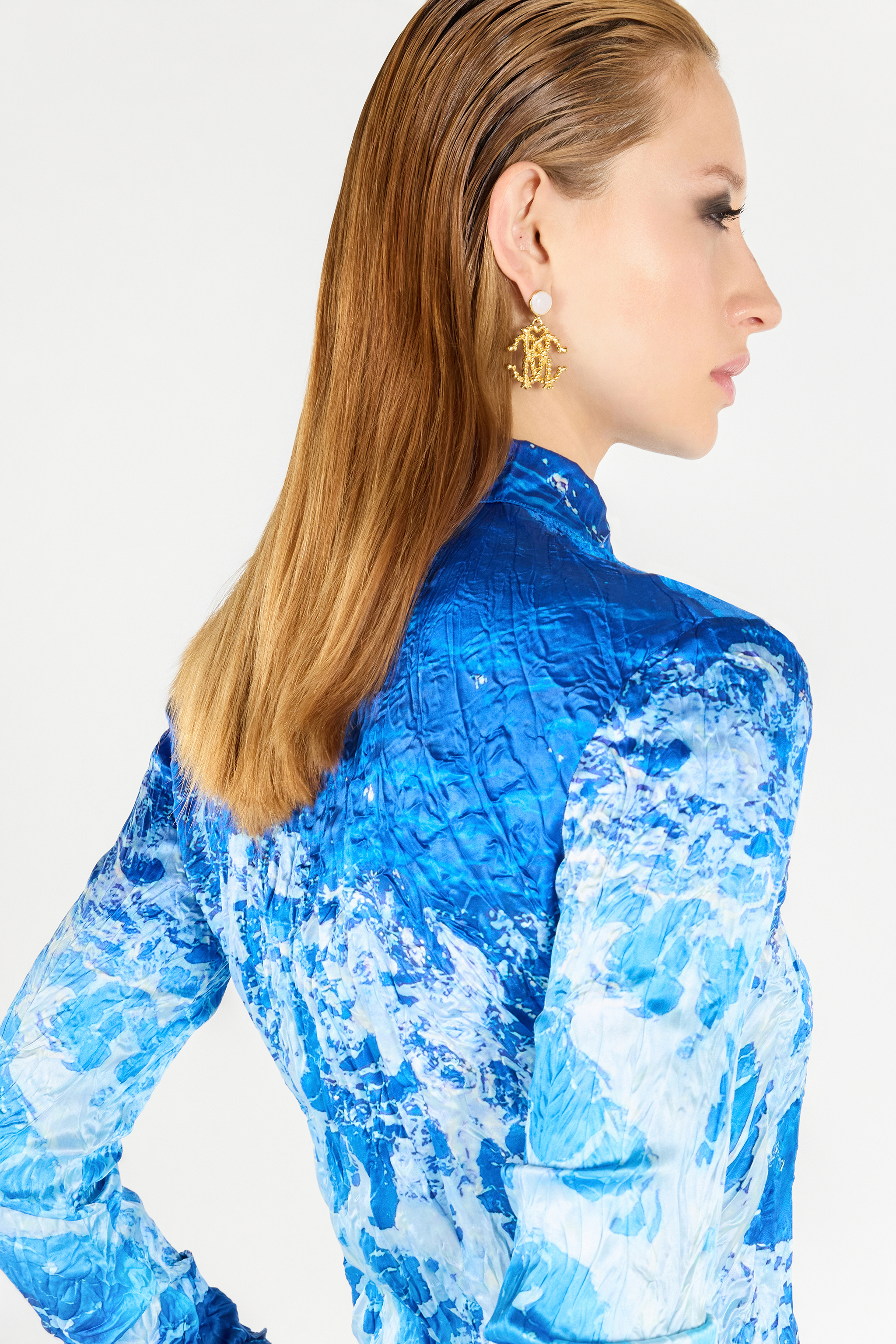 Roberto Cavalli Sicily Ocean-print Crinkle Silk Blouse In Blue